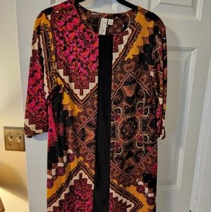 3/4 Sleeved Patterned Dress | Rich warm tones | size M
